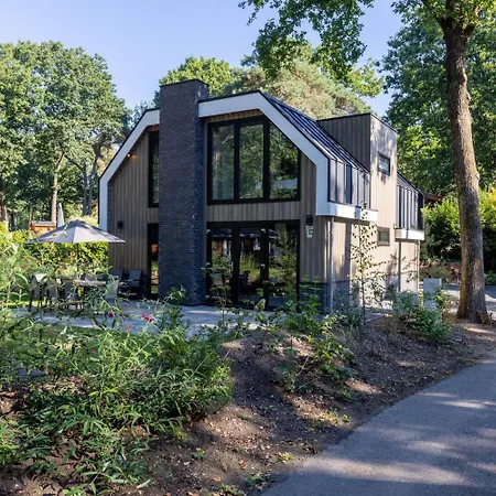 Villa De Rimboe | Groepsvilla Veluwe Hoenderloo